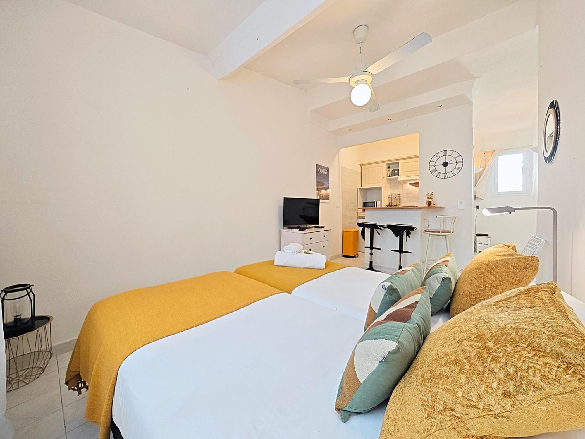 Ferienwohnung Viva Riviera - 19 Rue Des Freres Pradignac Cannes Exterior foto